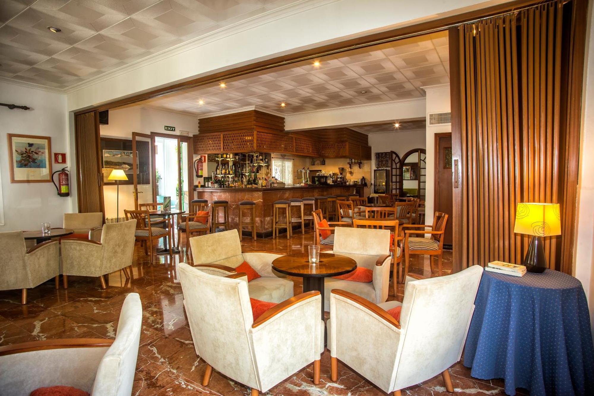 Hotel Martorell By Mhr Colonia de Sant Jordi Bagian luar foto