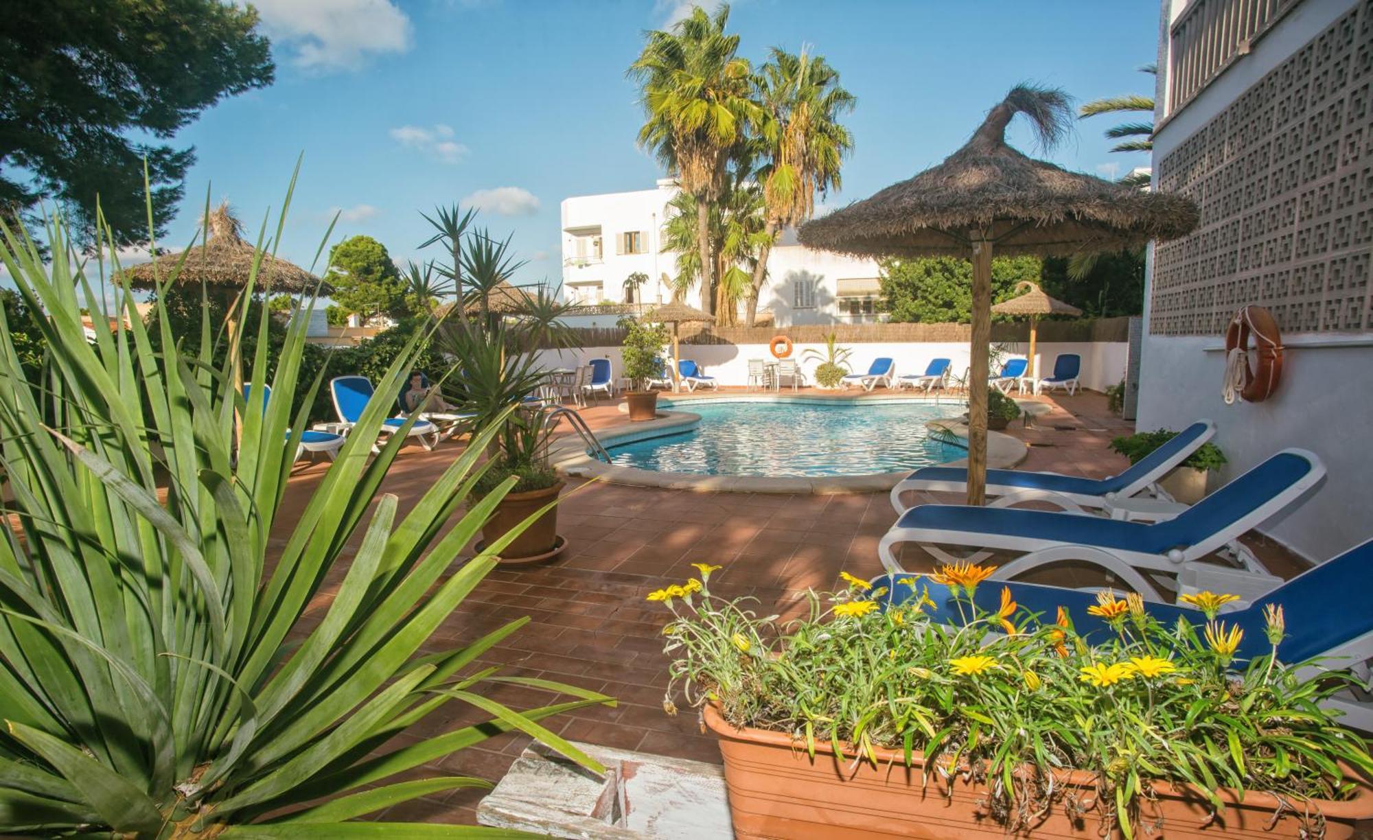 Hotel Martorell By Mhr Colonia de Sant Jordi Bagian luar foto