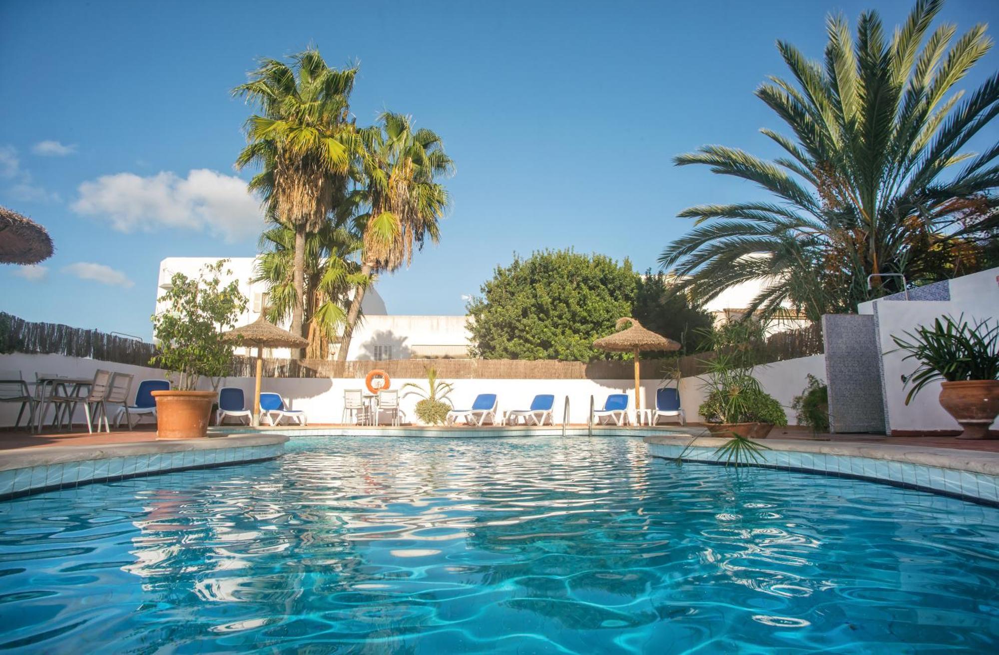 Hotel Martorell By Mhr Colonia de Sant Jordi Bagian luar foto