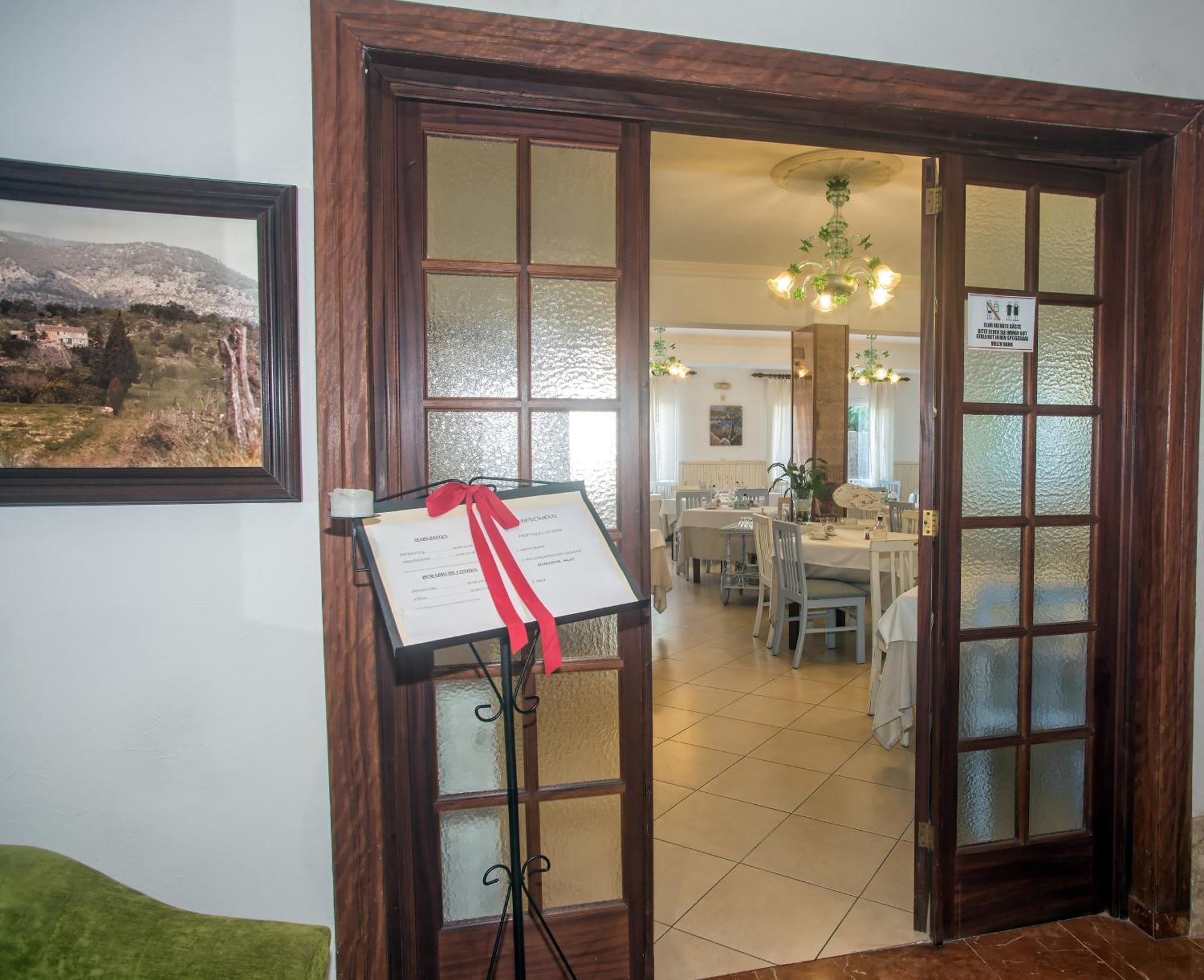 Hotel Martorell By Mhr Colonia de Sant Jordi Bagian luar foto
