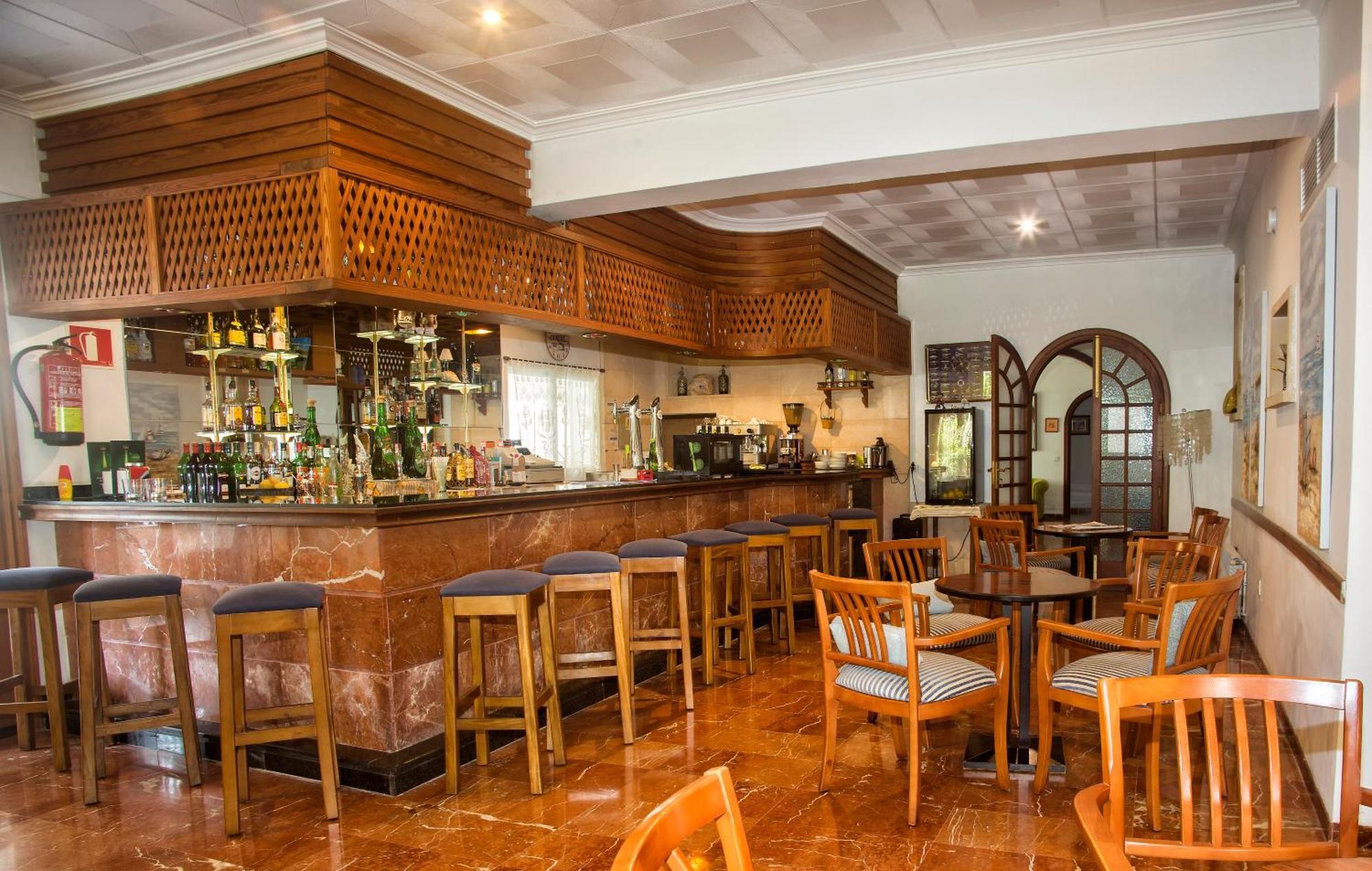 Hotel Martorell By Mhr Colonia de Sant Jordi Bagian luar foto