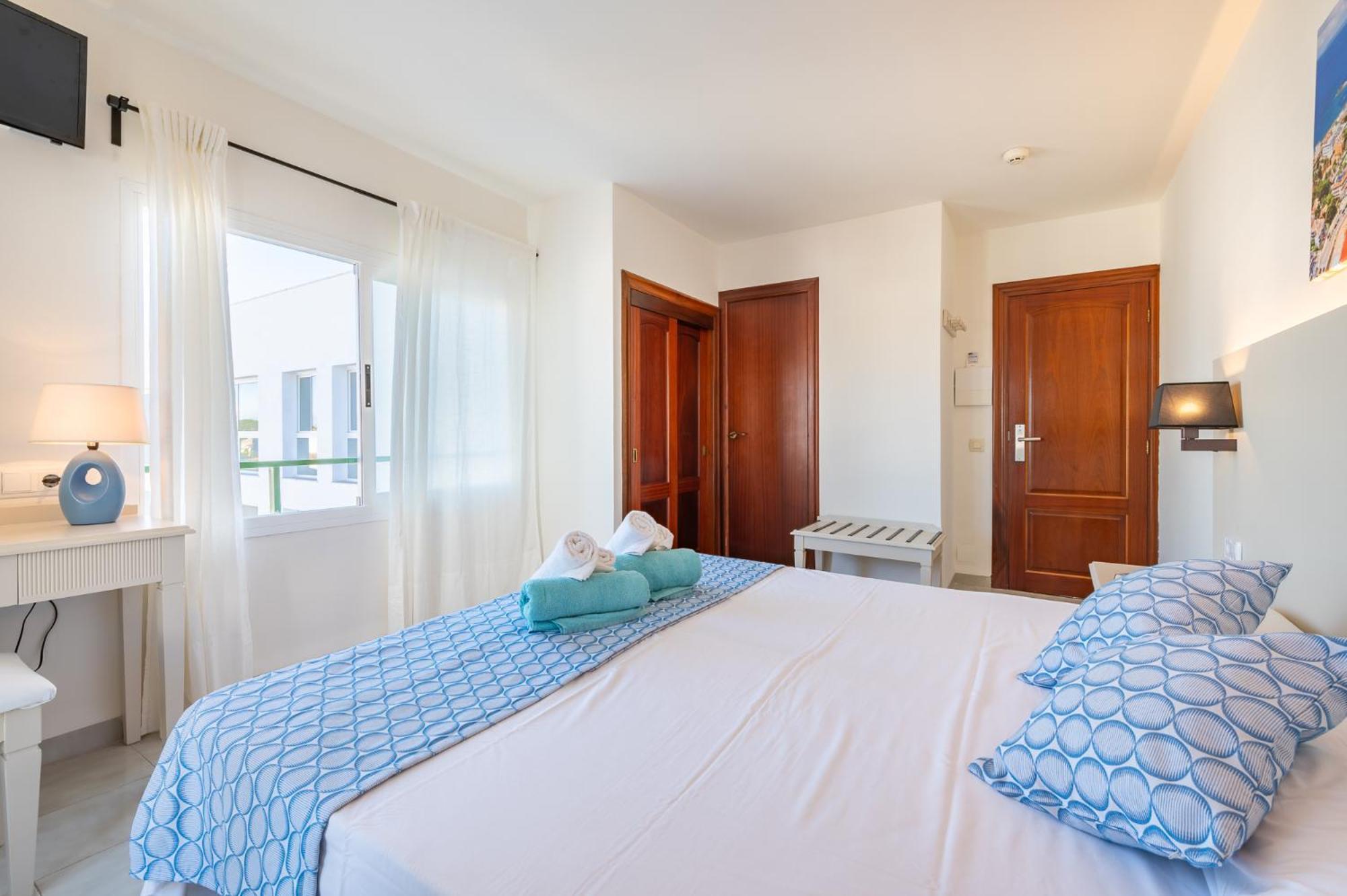 Hotel Martorell By Mhr Colonia de Sant Jordi Bagian luar foto